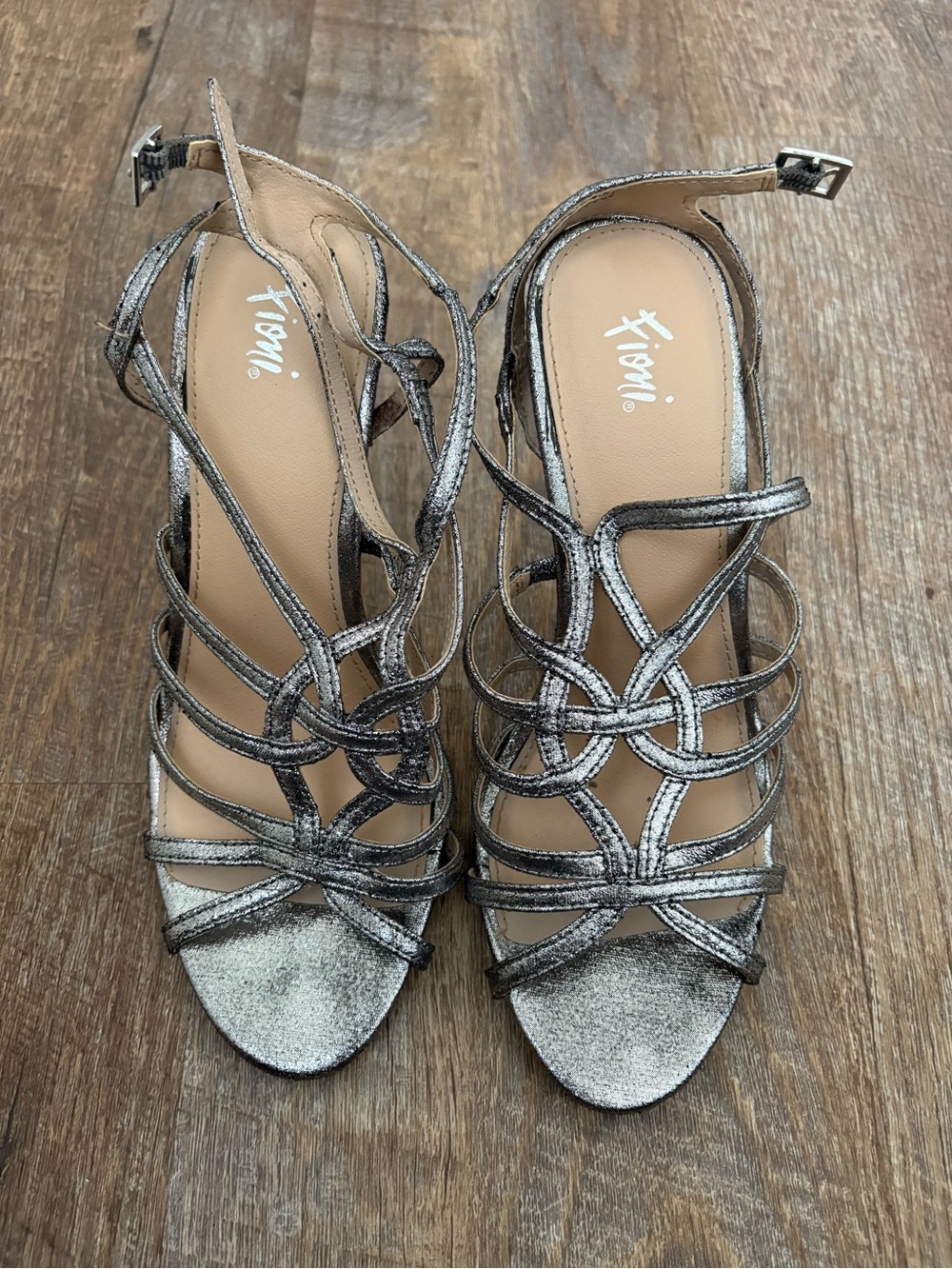 FIONI Clothing Metallic Silver Strappy Heeled Sandals